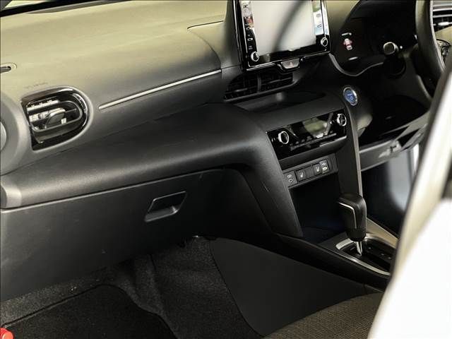 TOYOTA YARIS CROSS HYBRID 2023 Image 31