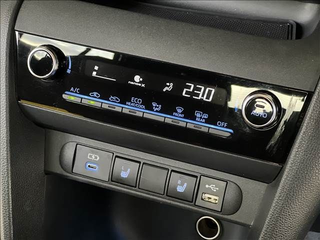 TOYOTA YARIS CROSS HYBRID 2023 Image 31