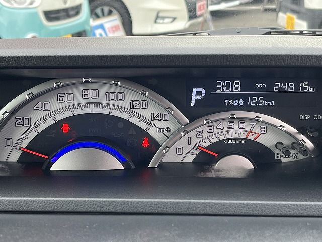 DAIHATSU WAKE 2017 Image 31