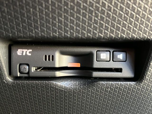 DAIHATSU TANTO CUSTOM 4WD 2021 Image 31