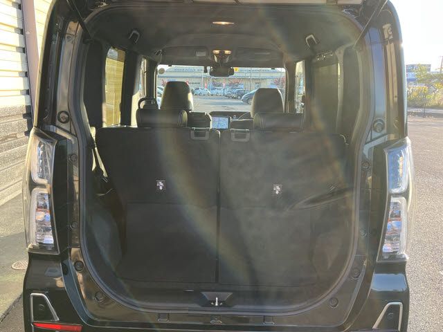 DAIHATSU TANTO CUSTOM 4WD 2021 Image 31