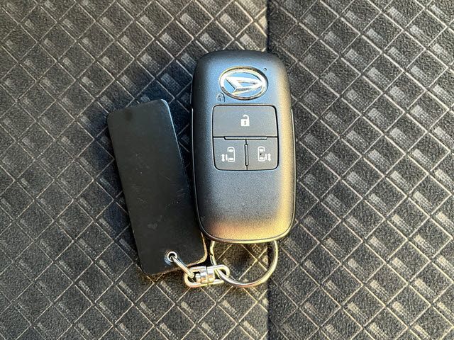 DAIHATSU TANTO CUSTOM 4WD 2021 Image 31