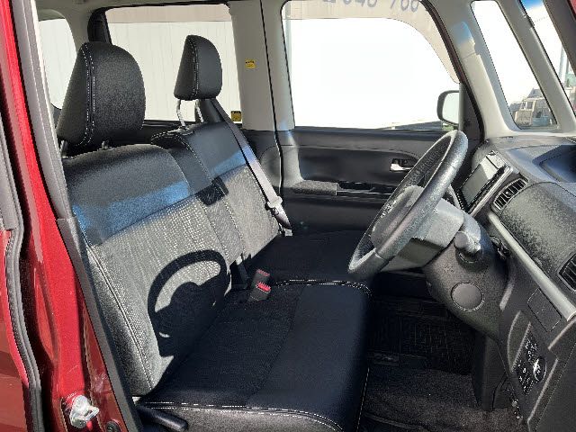 DAIHATSU TANTO CUSTOM 2017 Image 31