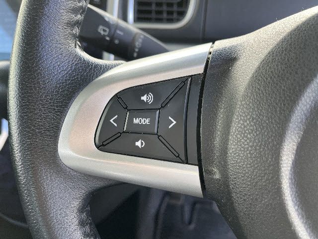 DAIHATSU TANTO CUSTOM 2017 Image 31