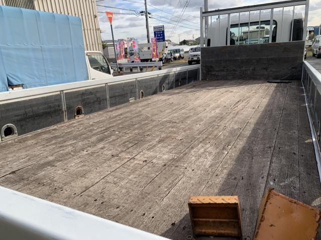 ISUZU FORWARD 2015 Image 31