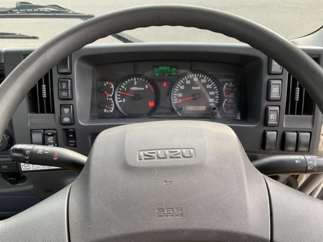 ISUZU FORWARD 2015 Image 31