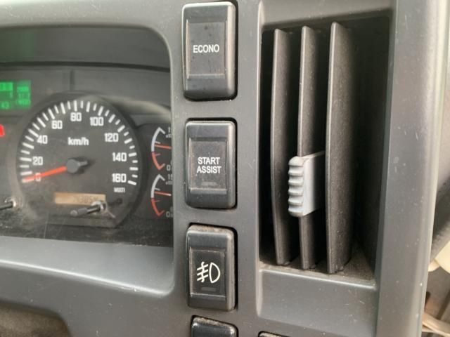 ISUZU FORWARD 2015 Image 31