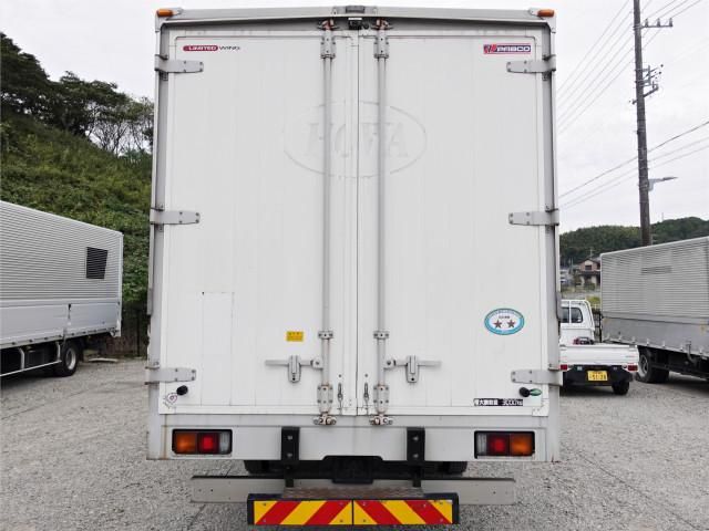 MITSUBISHI FUSOU FIGHTER 2017 Image 31