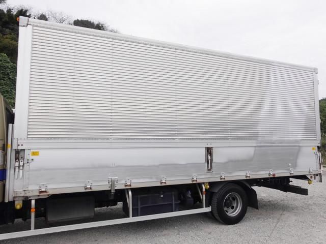 MITSUBISHI FUSOU FIGHTER 2017 Image 31