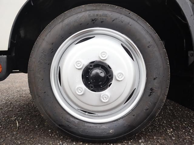 HINO DUTRO 2020 Image 31