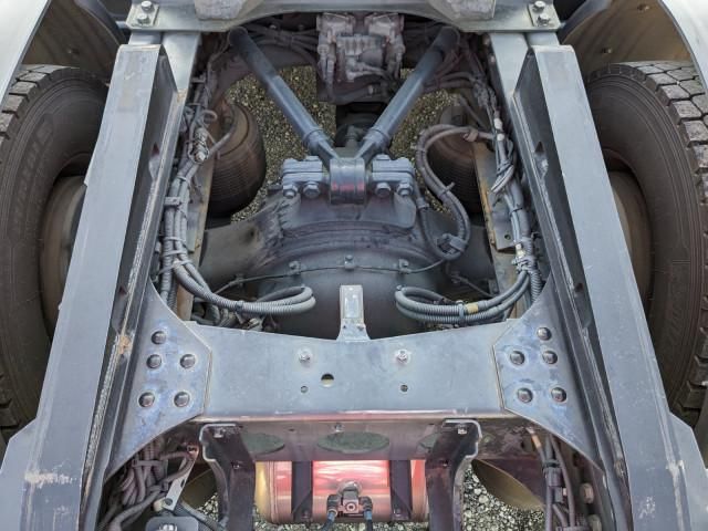 MITSUBISHI FUSOU SUPER GREAT 2022 Image 31