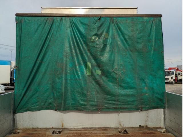 NISSAN DIESEL QUON 2016 Image 31