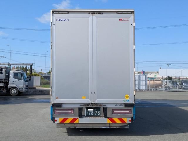 MITSUBISHI FUSOU SUPER GREAT 2018 Image 31