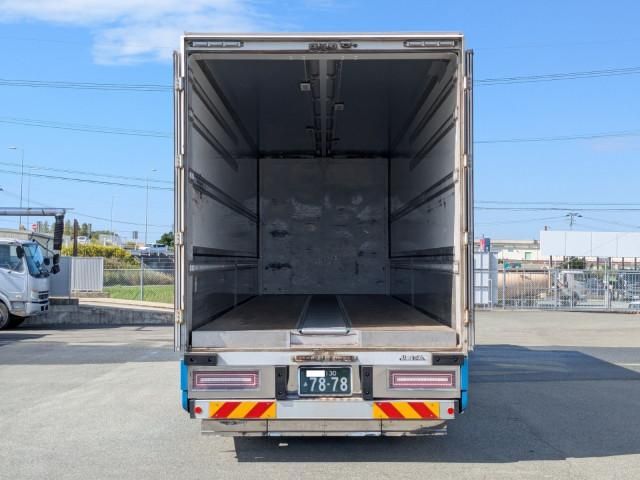 MITSUBISHI FUSOU SUPER GREAT 2018 Image 31