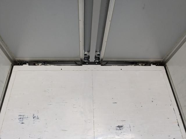 MITSUBISHI FUSOU SUPER GREAT 2018 Image 31