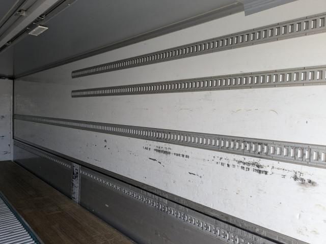 MITSUBISHI FUSOU SUPER GREAT 2018 Image 31