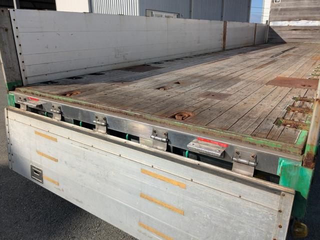 ISUZU GIGA 2013 Image 31