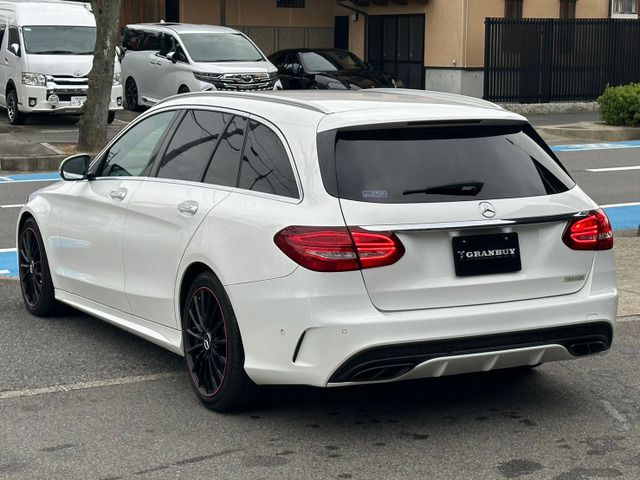 MERCEDES BENZ C CLAS 2015 Image 31