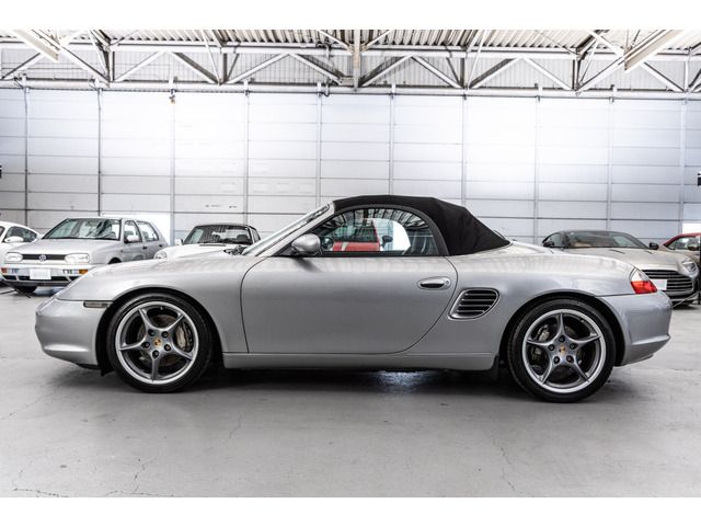 PORSCHE BOXSTER S 2004 Image 31