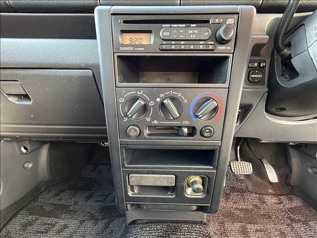 DAIHATSU NAKED 2002 Image 31