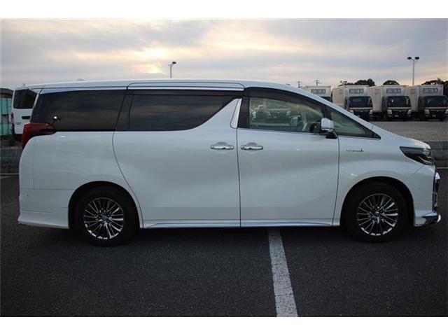 TOYOTA ALPHARD HYBRID 4WD 2020 Image 31