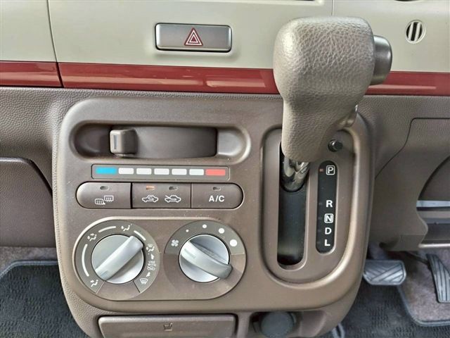 SUZUKI ALTO LAPIN CHOCOLAT 2015 Image 31