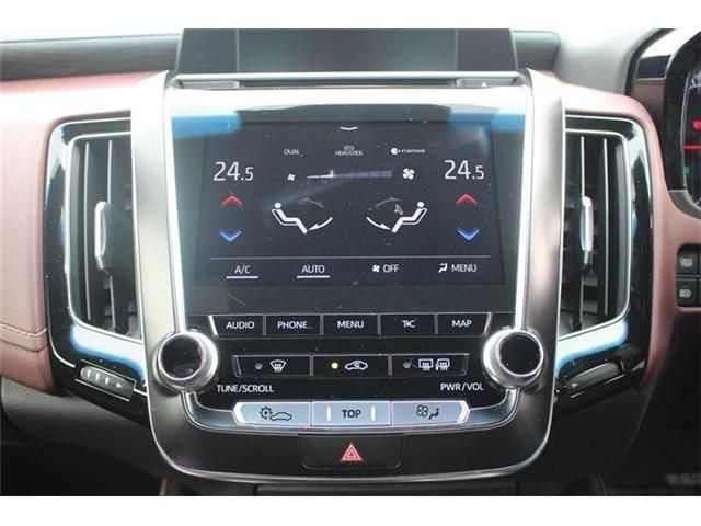 TOYOTA CROWN SEDAN HYBRID 2018 Image 31