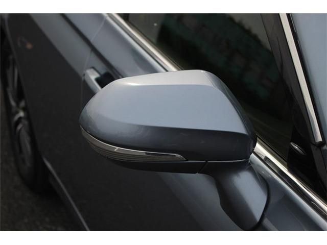 TOYOTA CROWN SEDAN HYBRID 2018 Image 31