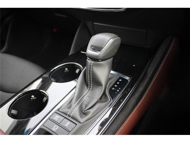 TOYOTA CROWN SEDAN HYBRID 2018 Image 31