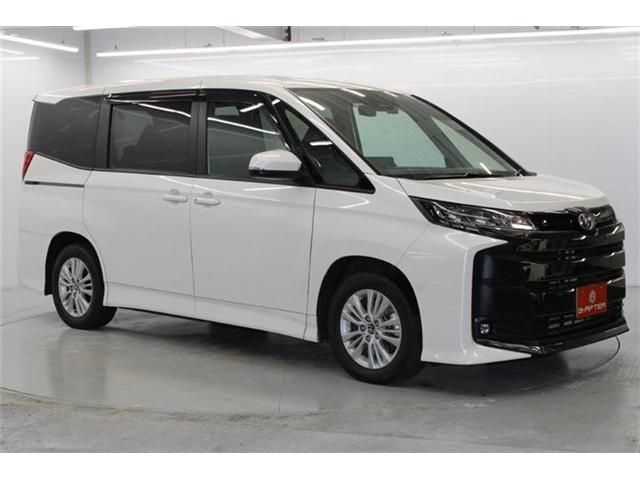 TOYOTA NOAH HYBRID 2023 Image 31