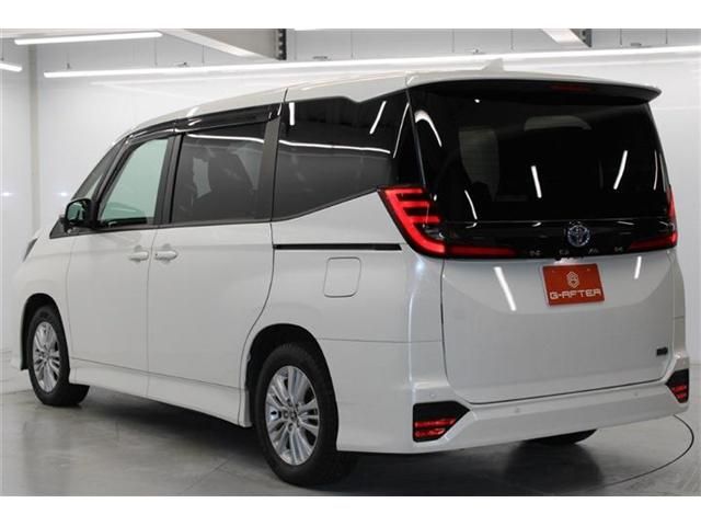 TOYOTA NOAH HYBRID 2023 Image 31