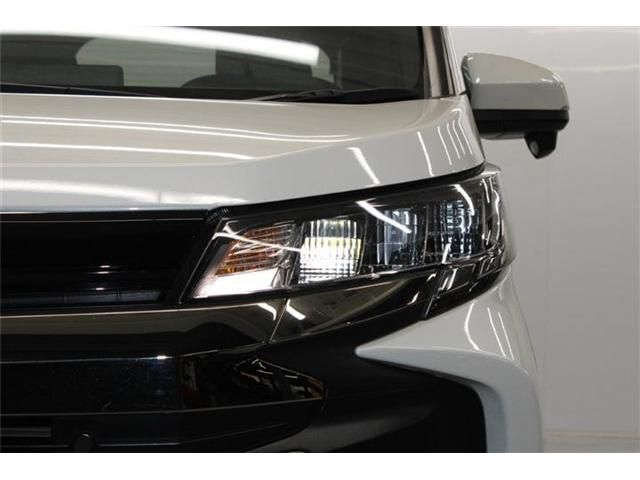 TOYOTA NOAH HYBRID 2023 Image 31