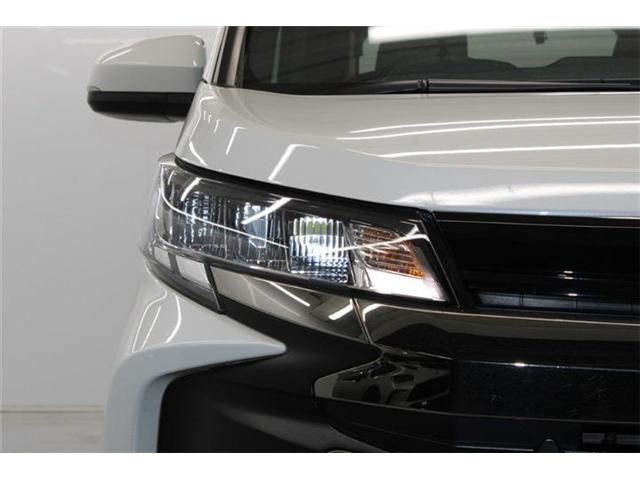 TOYOTA NOAH HYBRID 2023 Image 31