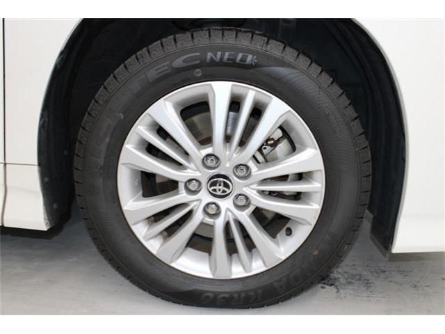 TOYOTA NOAH HYBRID 2023 Image 31