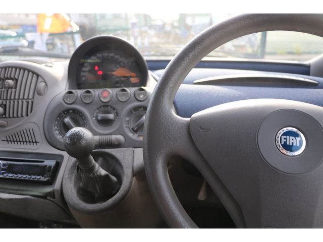 FIAT MULTIPLA 2004 Image 31