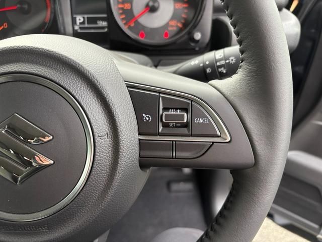 SUZUKI JIMNY 4WD 2024 Image 31