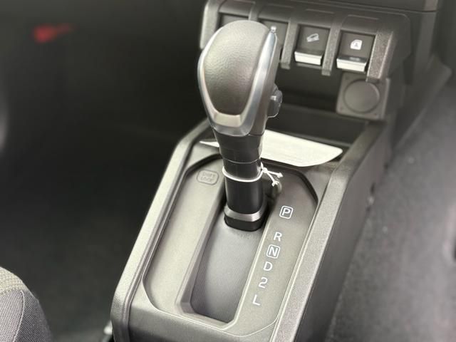 SUZUKI JIMNY 4WD 2024 Image 31