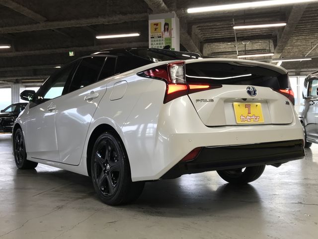 TOYOTA PRIUS 2022 Image 31