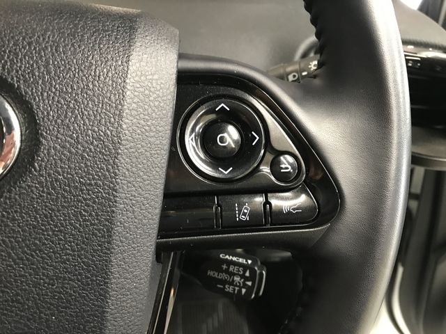 TOYOTA PRIUS 2022 Image 31