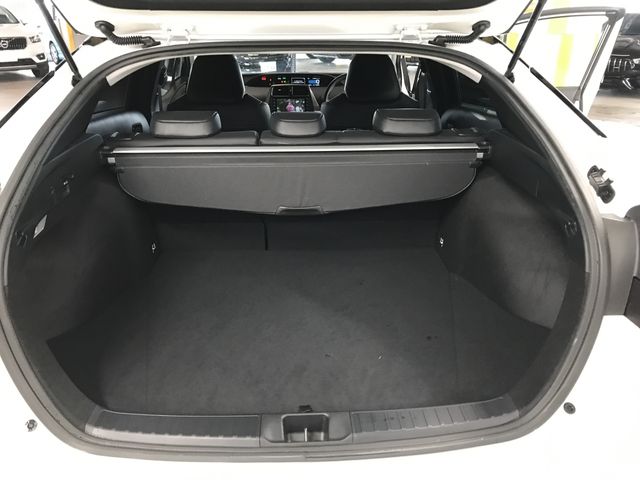 TOYOTA PRIUS 2022 Image 31