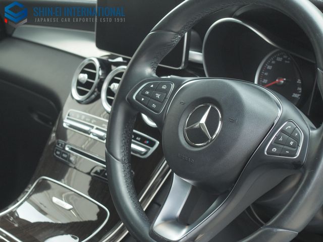 MERCEDES BENZ GLC CL 2016 Image 31