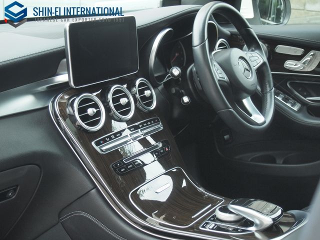 MERCEDES BENZ GLC CL 2016 Image 31