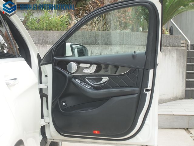 MERCEDES BENZ GLC CL 2016 Image 31