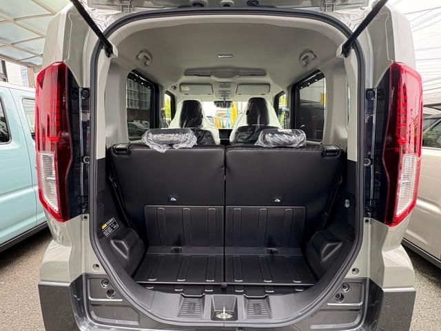 SUZUKI SPACIA GEAR 2024 Image 31