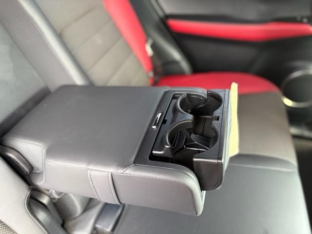 TOYOTA LEXUS NX300 2018 Image 31