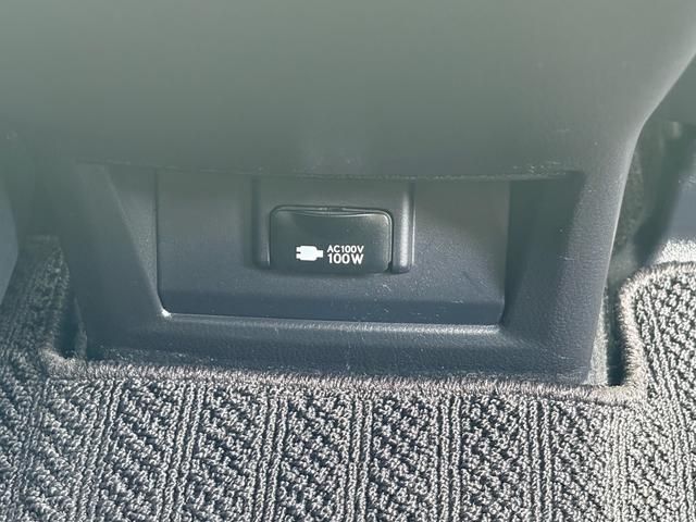 TOYOTA LEXUS NX300 2018 Image 31