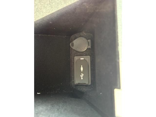 TOYOTA LEXUS NX300 2018 Image 31