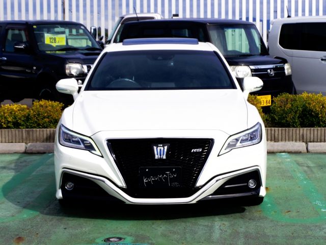 TOYOTA CROWN SEDAN HYBRID 2019 Image 31