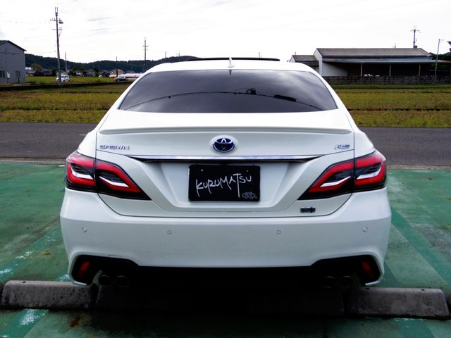 TOYOTA CROWN SEDAN HYBRID 2019 Image 31