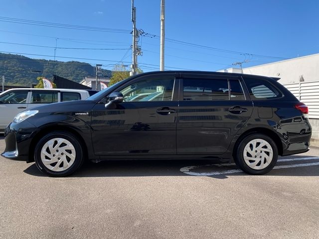 TOYOTA COROLLA FIELDER HYBR 2018 Image 31